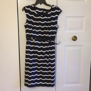 Black and white belted dress with wavy stripes, Size 12